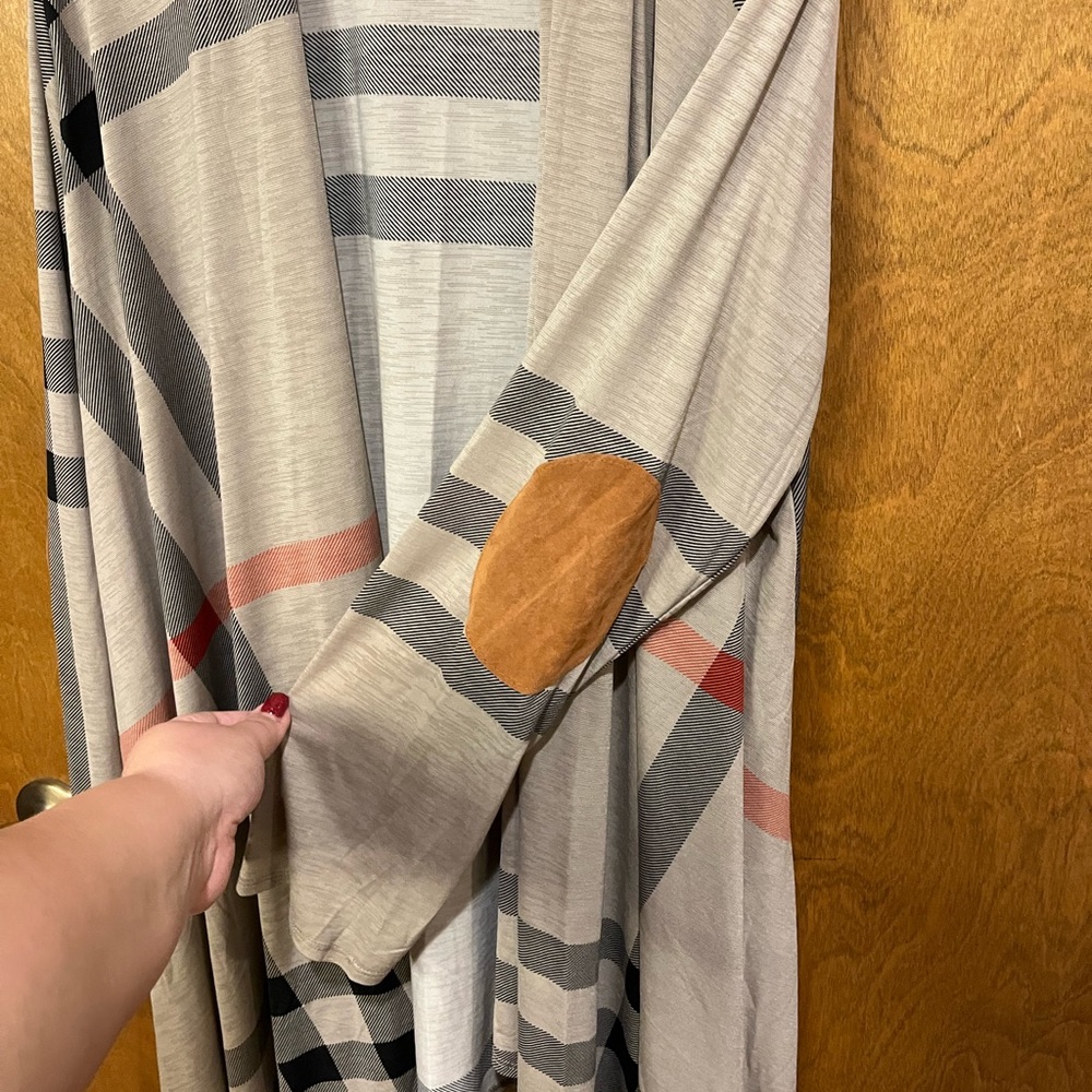 CHIC SOUL neutral plaid long sleeve cardigan with elbow pads - Picture 5 of 5
